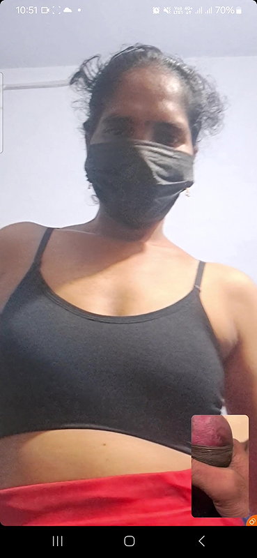 Indian aunty full nude video call ( coimbatore tamil aunty )