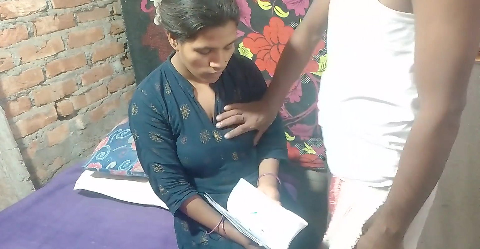 READ A BOOK SEX VIDEO IN HOME