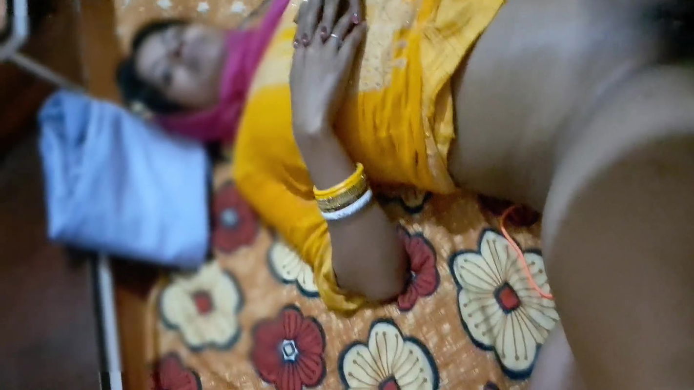 Indian Desi bur chudai video for her real chudai Indian girl