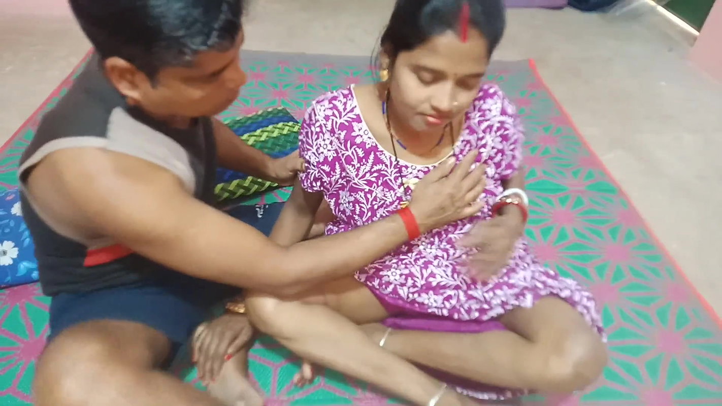 I called my girlfriend home, made her naked, fucked her and made her pussy cum