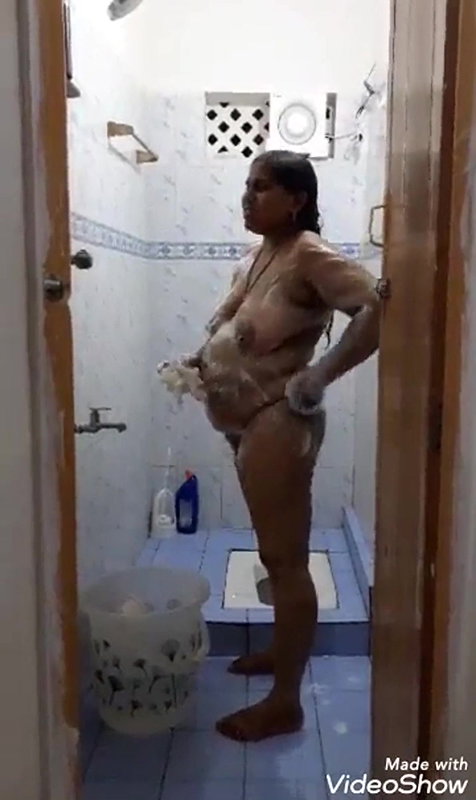 Tamil Wife Bathing Video Record By Hubby