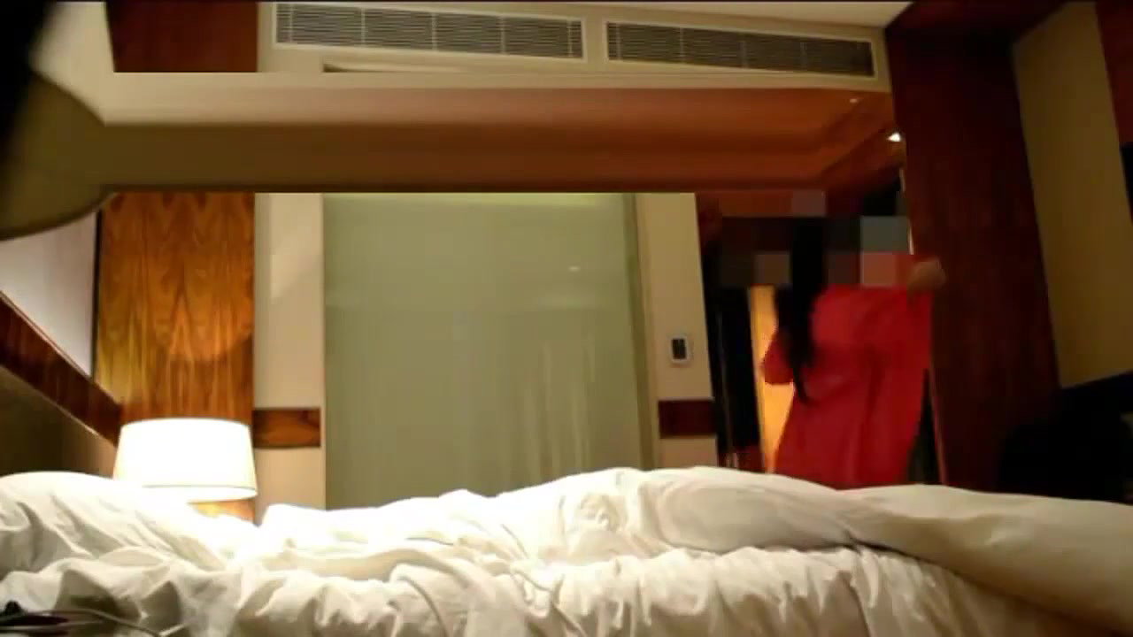 aunty teasing room service
