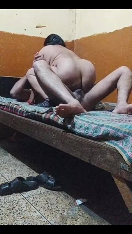 DEsi Village Motherinlw Riding with her HUUUge Ass