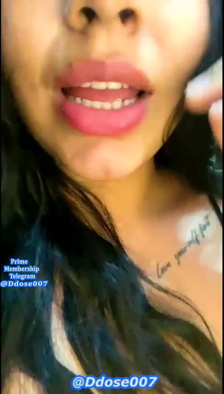 Sexy big tits and hot pussy India girl