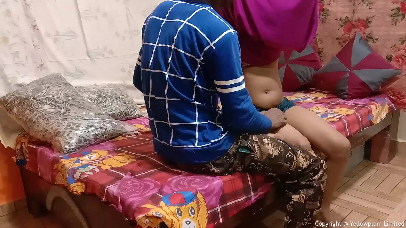 charming lucknow married couple 2
