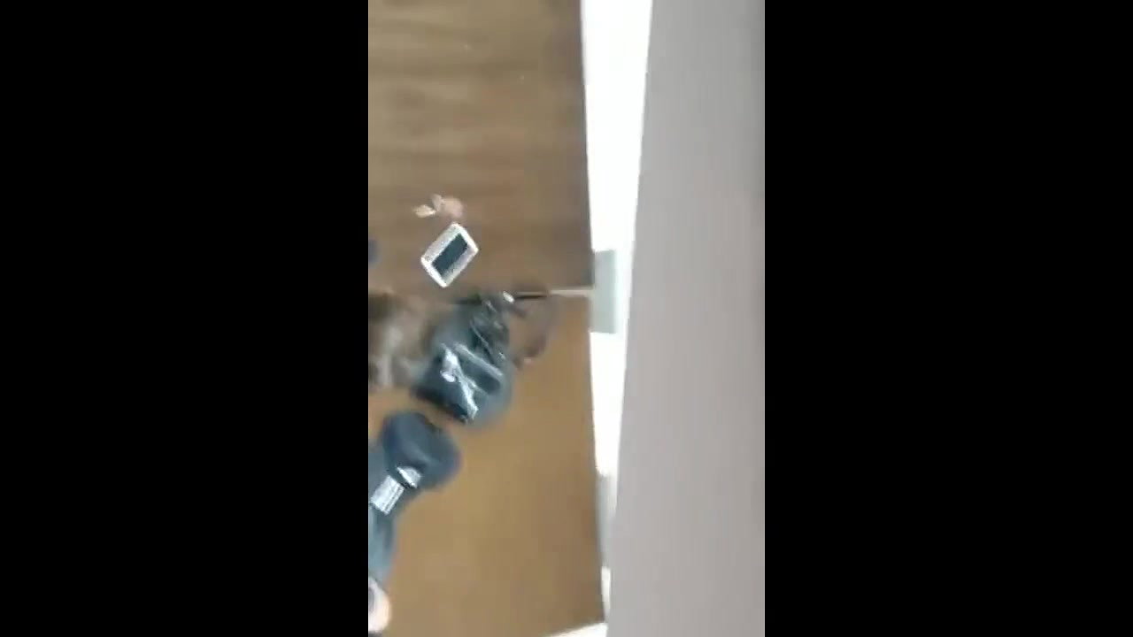 college gf giving handjob