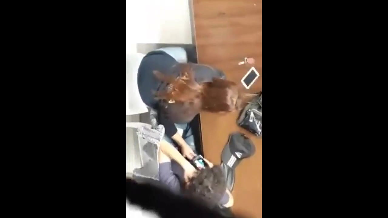 college gf giving handjob