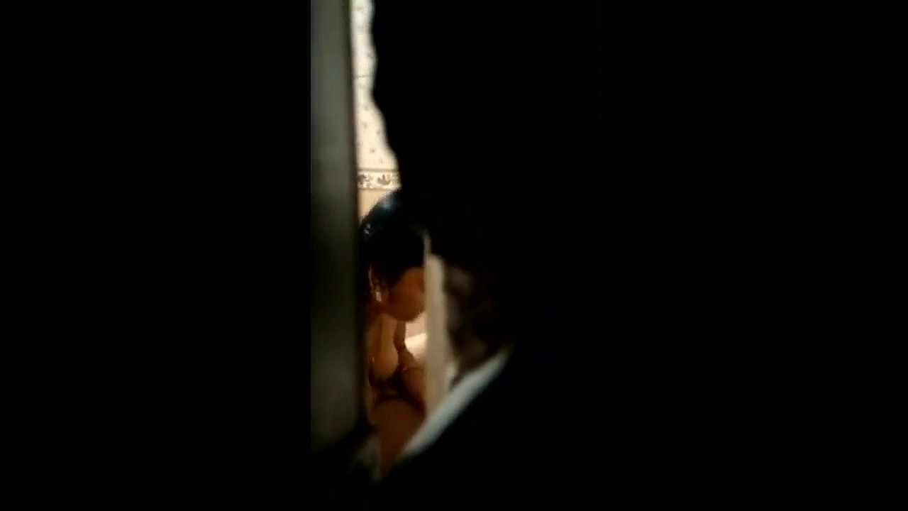 desi aunty bath capture