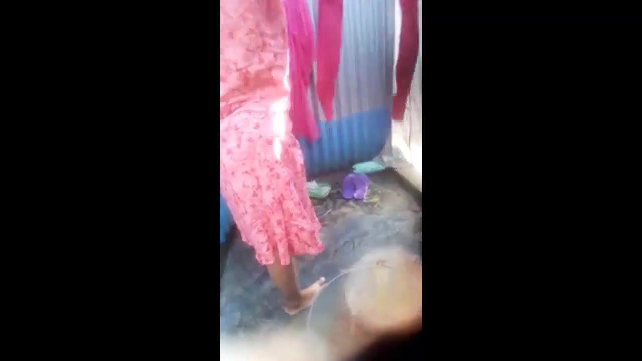 desi hot girl nude capture hidden cam by neighbor guy