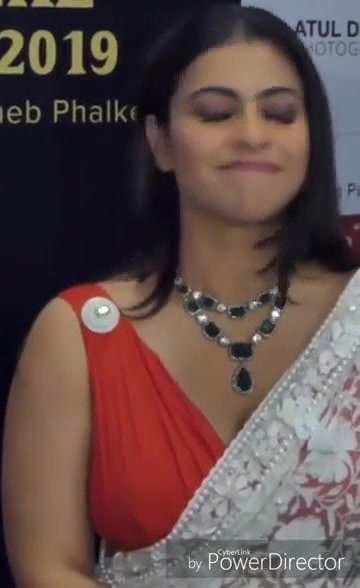 KKajols big boobs n Nipple Impression clearly Visible