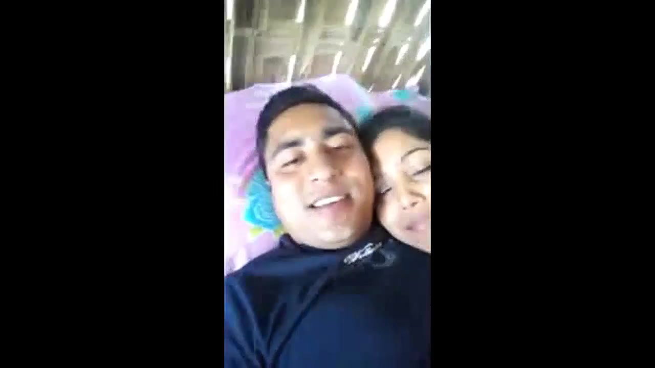 indian couple honeymoon in thailand
