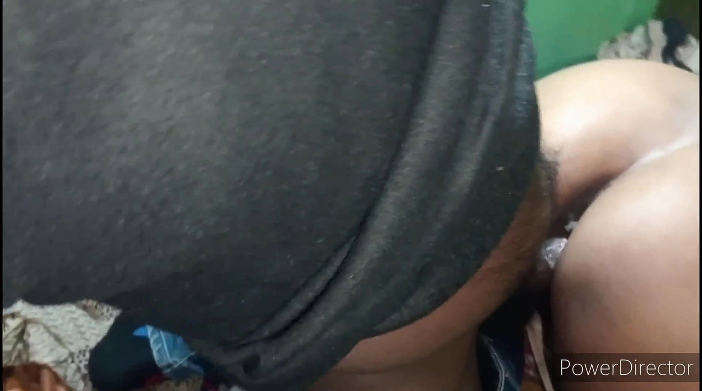 Young stepson stripped and fucked his stepmom rough in her asshole and made video