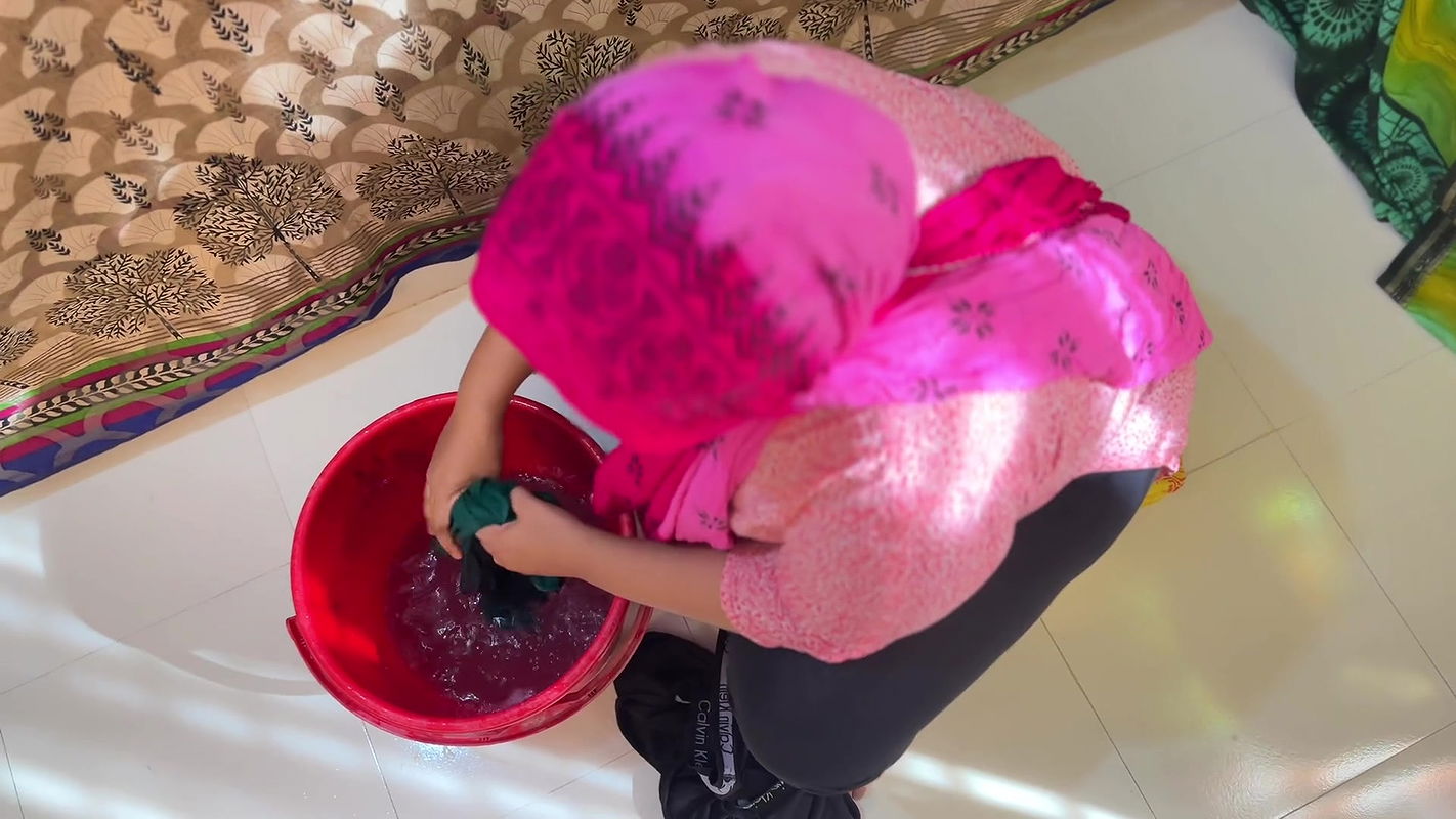 Village mother-in-law washing Clothes while son-in-law Gets Hot & tied Her hands & gave rough Fuck, when Wife was not at home