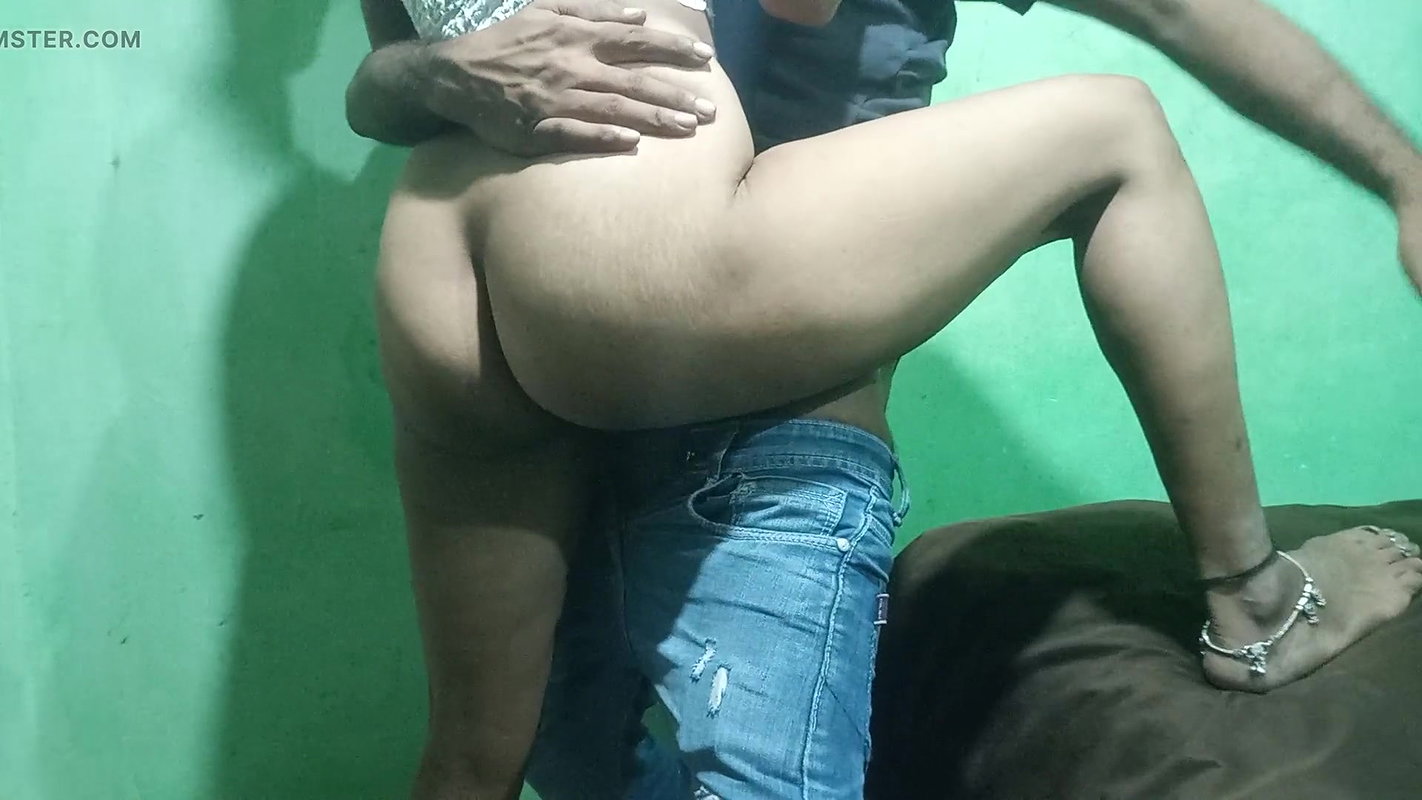 Village Bhabhi Sex with Neighbour stepUncle