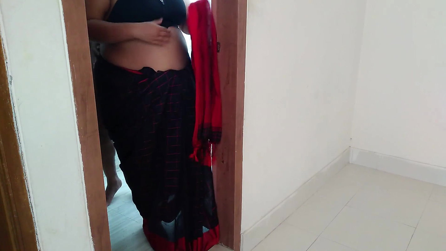 Valentine’s Day Stepson Masturbates In Bathroom Then Desi MILF Hot Stepmom Helps Him By Fucking (Anal Fuck With Huge Ass & Tits)