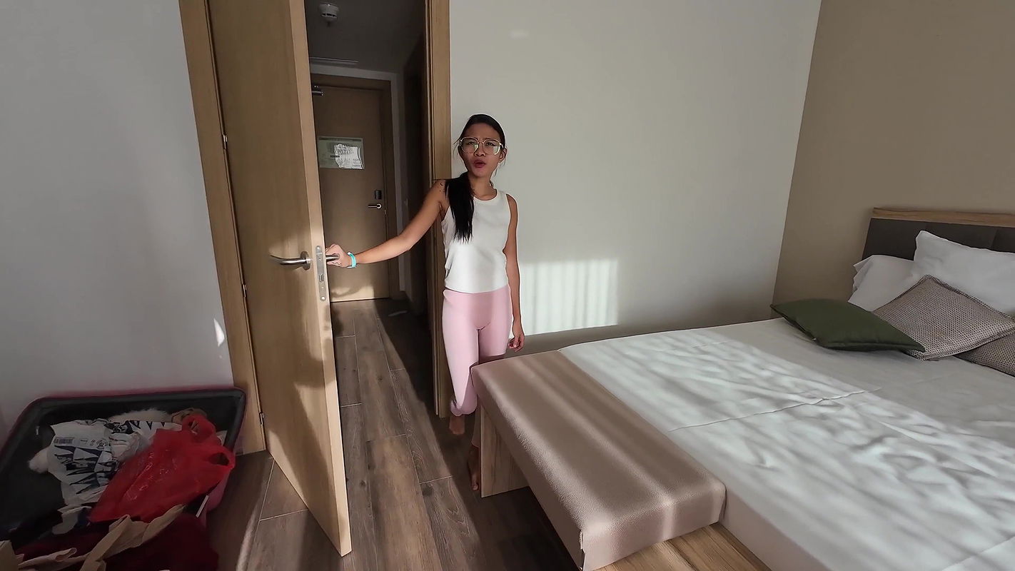 Unrealistically Big Dicked Old Man Brought Me to Costa Del Sol for Sucking His Huge Dick