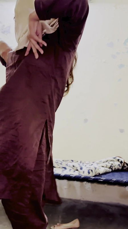 University Girl Nude Dance