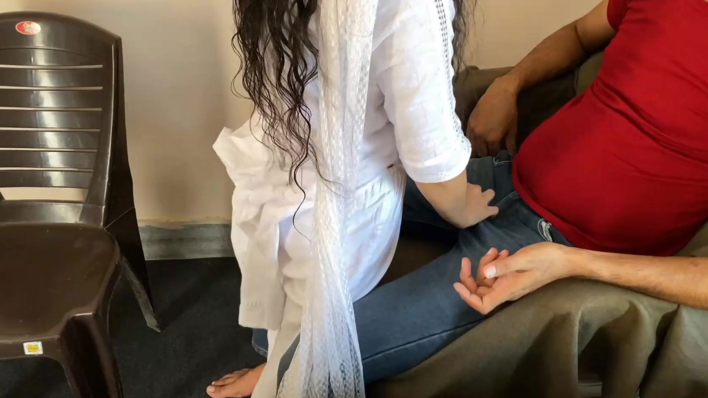 udhar Leni aayi to gand mar Li dukan Wale ne Full HD Desi chudai video