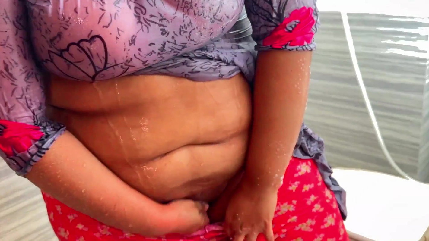 Toilet ki Andar Ayesha Bhabhi Ko Sat Debar ji Jabardast Kya Kand