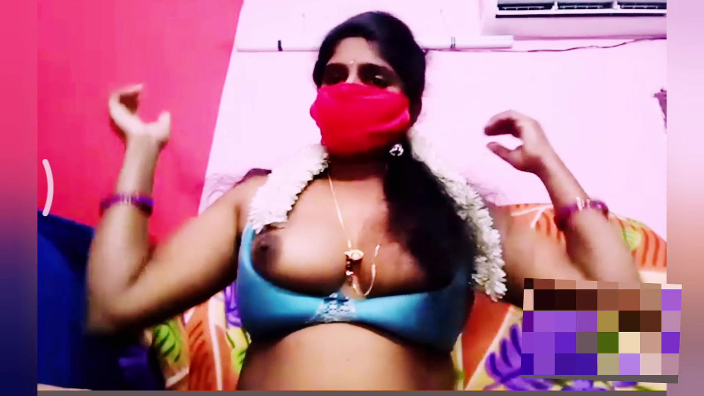 Telugu aunty parsanal video call gor boy friend Cheating husbend Telugu dirty talks