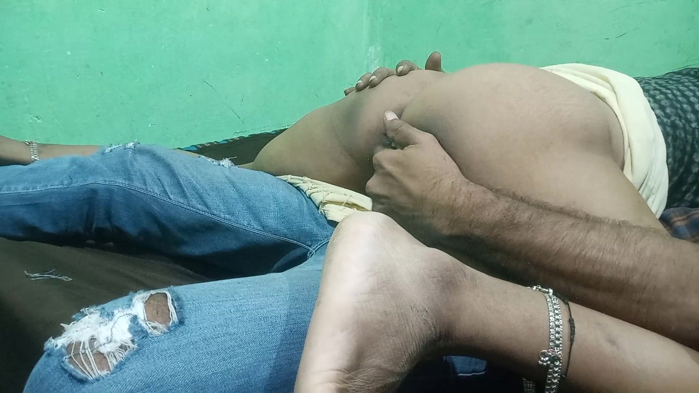 Tamil stepmom Rimjob sex with his stepson