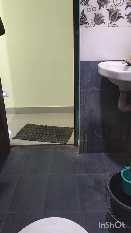 Tamil husband and wife bathroom roamnce