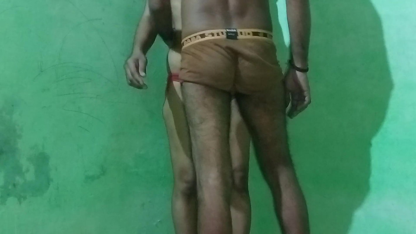 Tamil aunty standing fuck with his devar