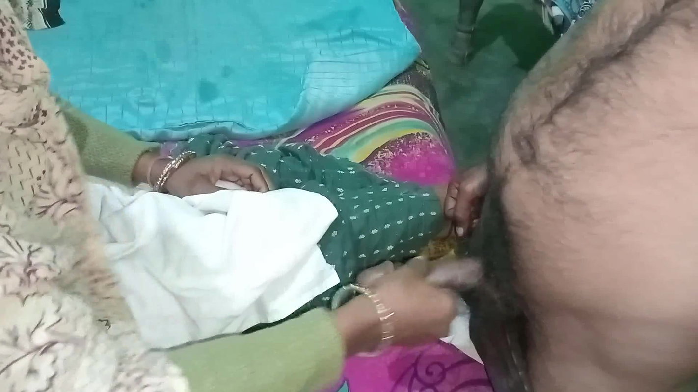 Sunny Leone style me chudai kiya ghar wale bhabhi ki