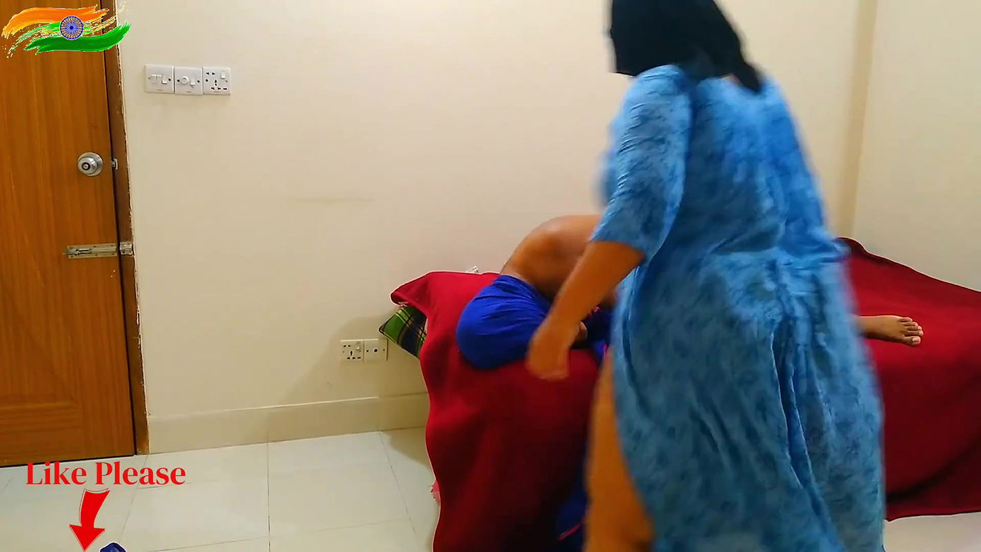 Stepson Fucked by Hot MILF Stepmom with hands tied – Role play