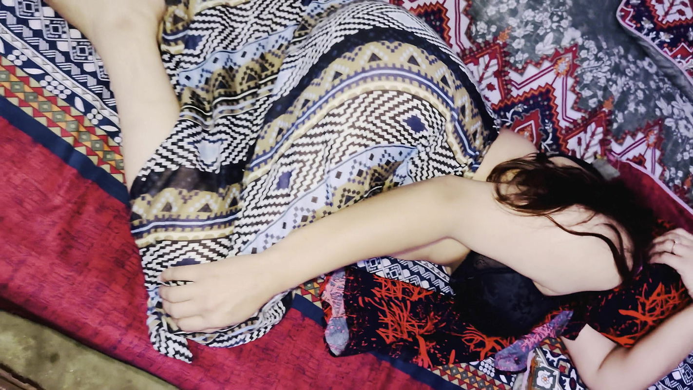 Stepsister on Bed Fucking