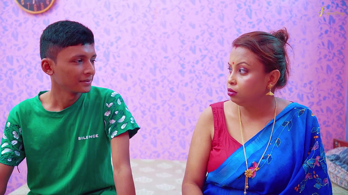 Stepmom seduces her stepson with the sex lesson How to Fuck Her Hard without a condom