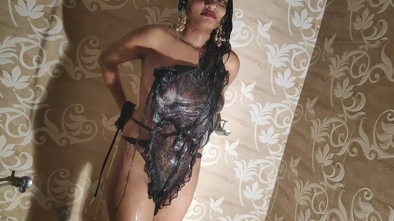 indian teen sarika seductive shower 1