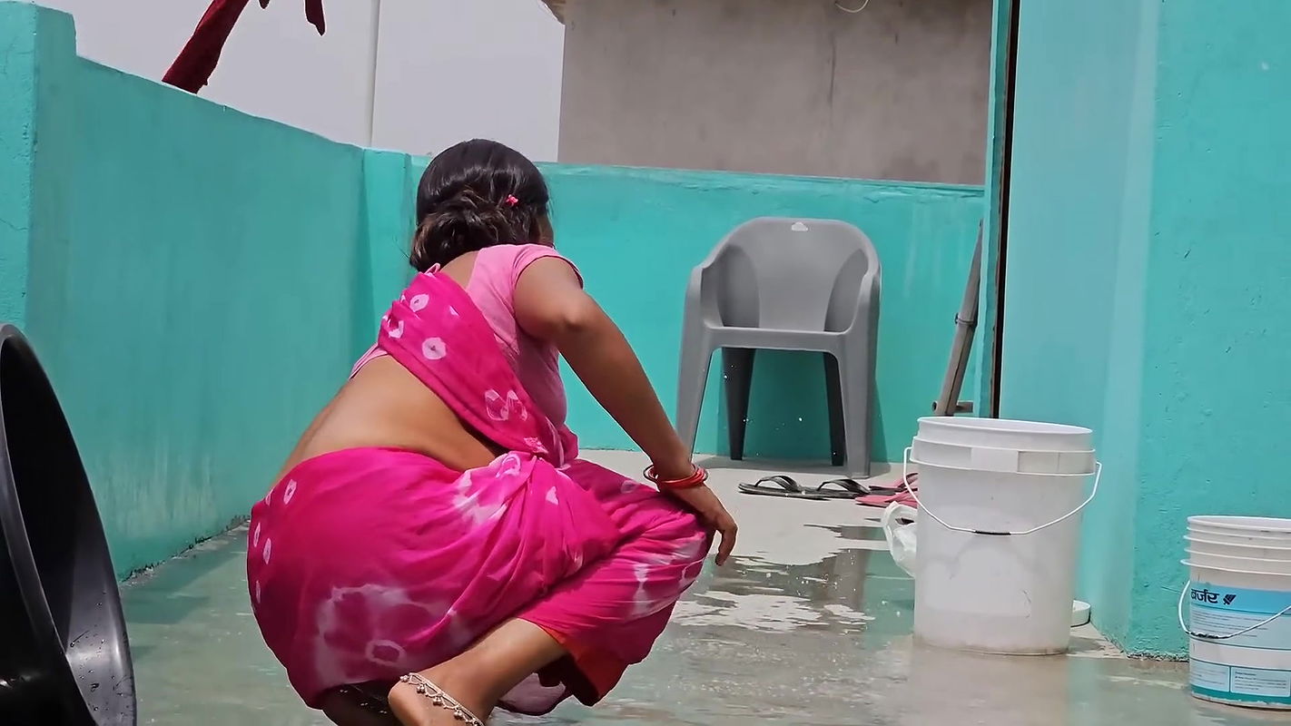 Step sister ko ghar ghus ke choda