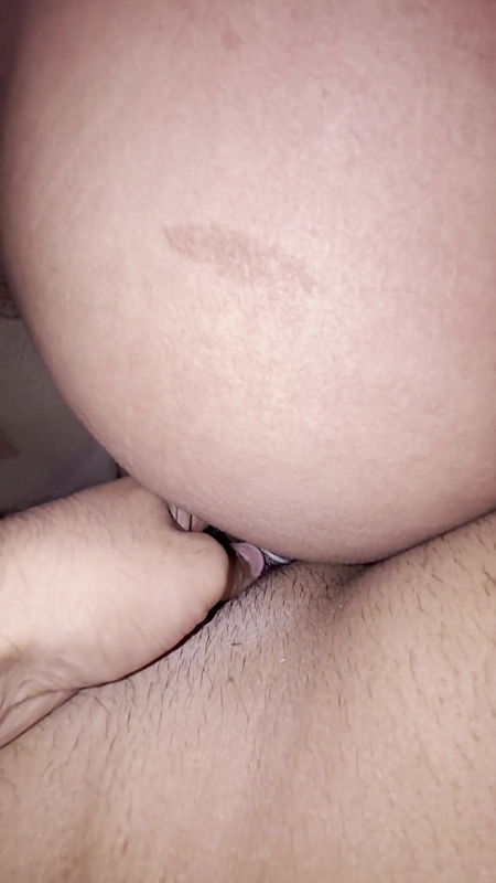 Sofia ki kambal ke andar zabardast chudai missionary and fuck from behind