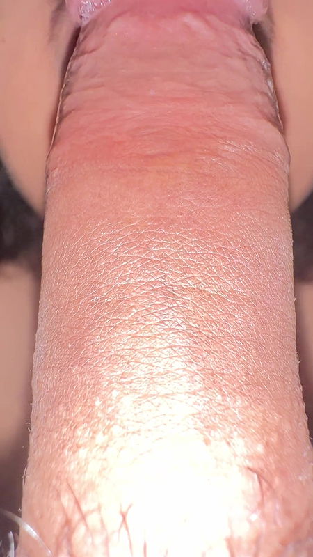 SLOPPY CLOSEUP BLOWJOB Hot Stepmom Sucking Stepson’s Cock Then He Accidently Cum in Her Mouth