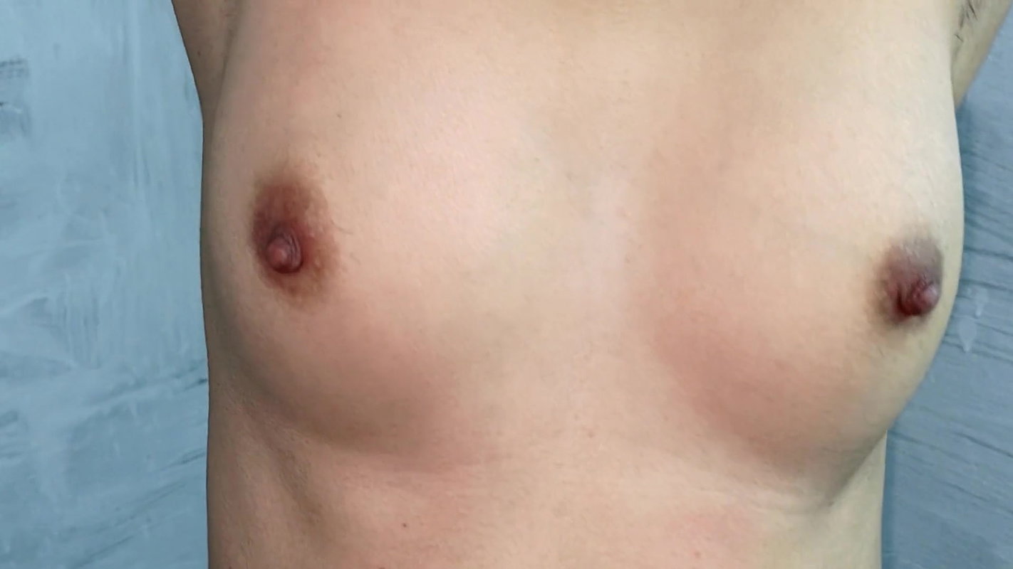 Slim Girl Ne Peshab Karne Ke Baad Kati Apni Jhant Indian toilet peeing