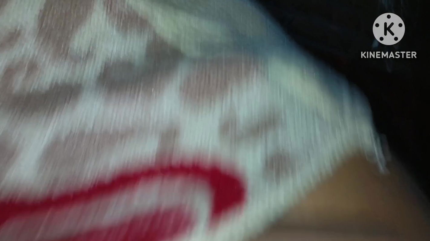 She said Baby choddo mujhe in hindi