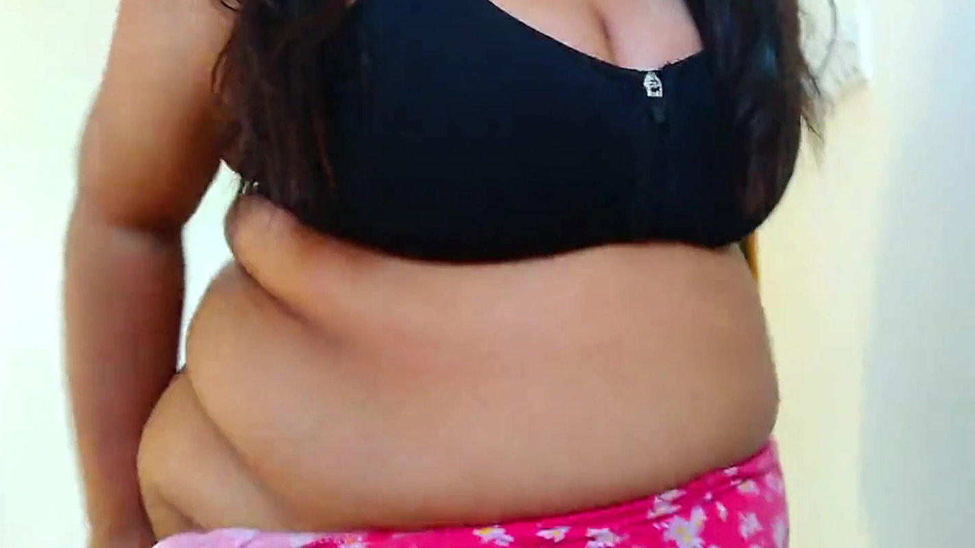 Shade se ek din pahale Hot Didi Ne Choti Bhai ko Sat Choda Chudi Kartihu jab mata pita Gar par nahi tha