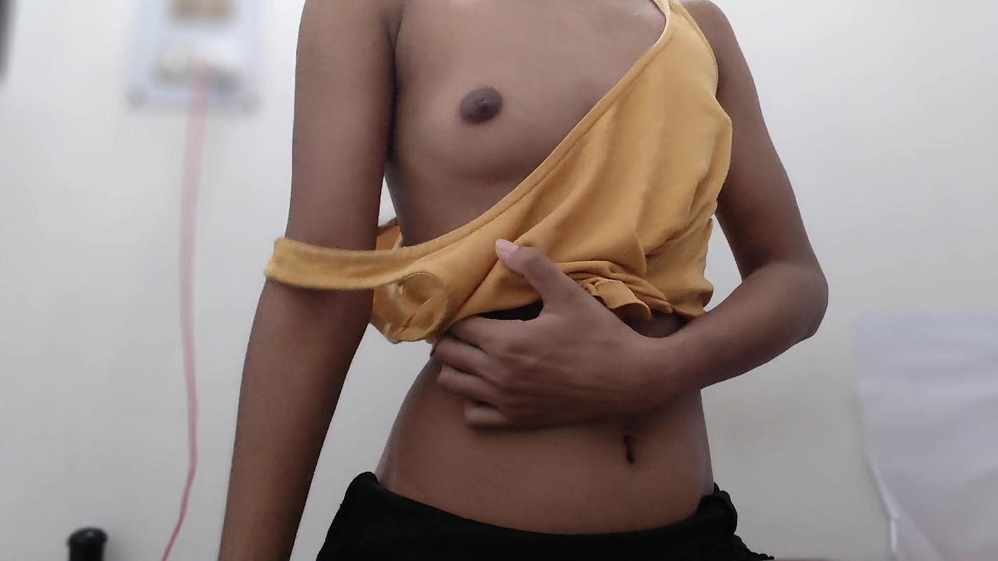 Selfie close up queefing creamy pussy