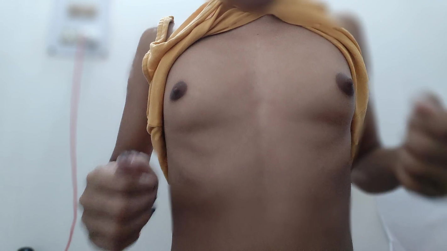 Selfie close up queefing creamy pussy