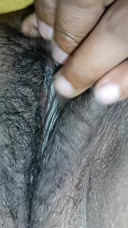 Seema bhabhi Desi juicy hairy pussy yummy