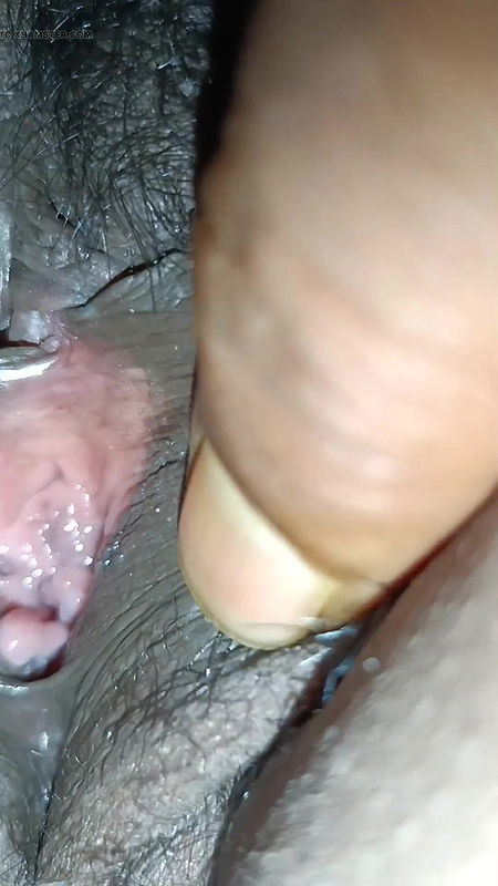 Seema bhabhi Desi juicy hairy pussy yummy