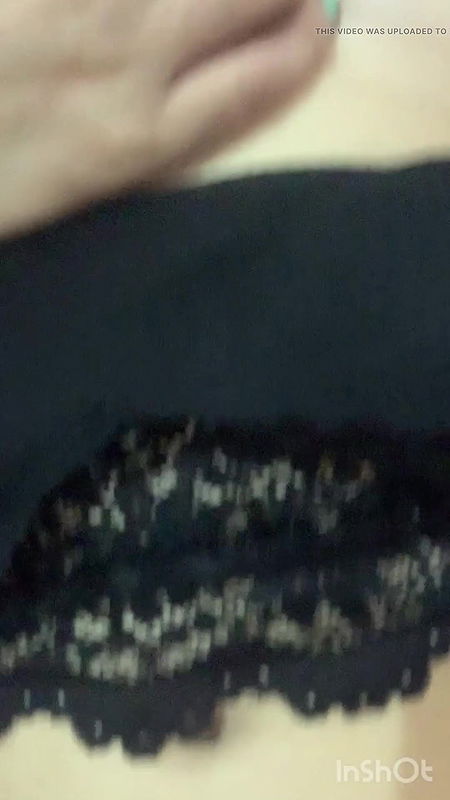 Secretory ko room pr le jakr baigan k sath choda