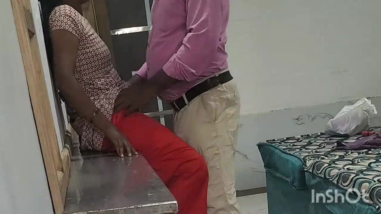 Secratry fuck by boss in hotel