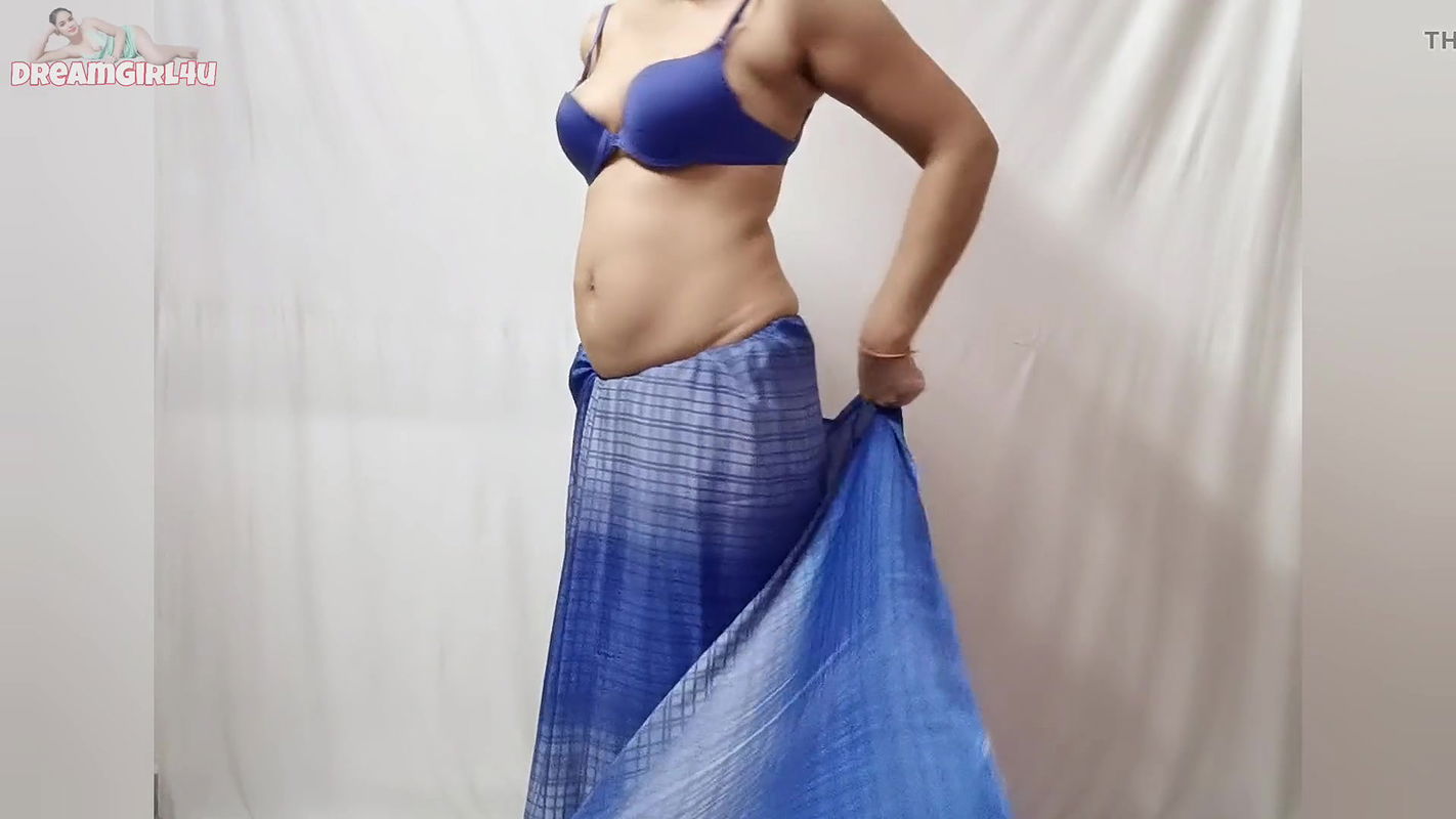 Saree kholkar nangi ho gayi