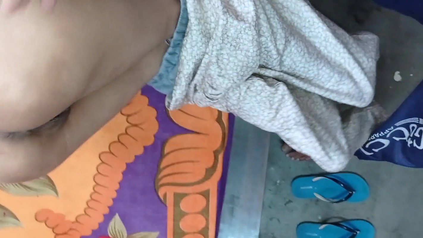 Sardarni Aunty ko ghar jakr ladke ne choda full video with audio