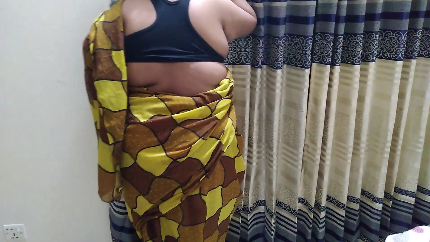 Pehli rat nav vivahit patni ko bade gand doggy style mein chudai – fucking Indian shy Wife twice in one night inside Huge Butt