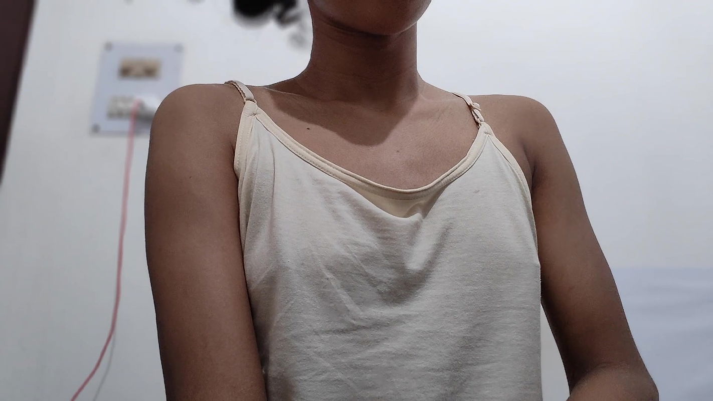 Part 1 – School teen shows off a beautiful body, narrow pussy and small tits are very nice