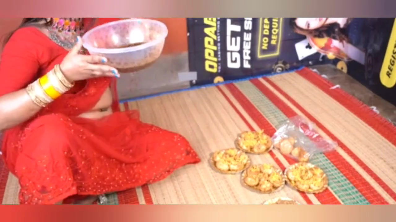 Pani puri k badle maa ko pakad k choda clear hindi voice