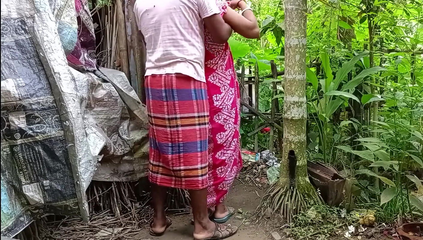 Outdoor My Bhabhi and Me